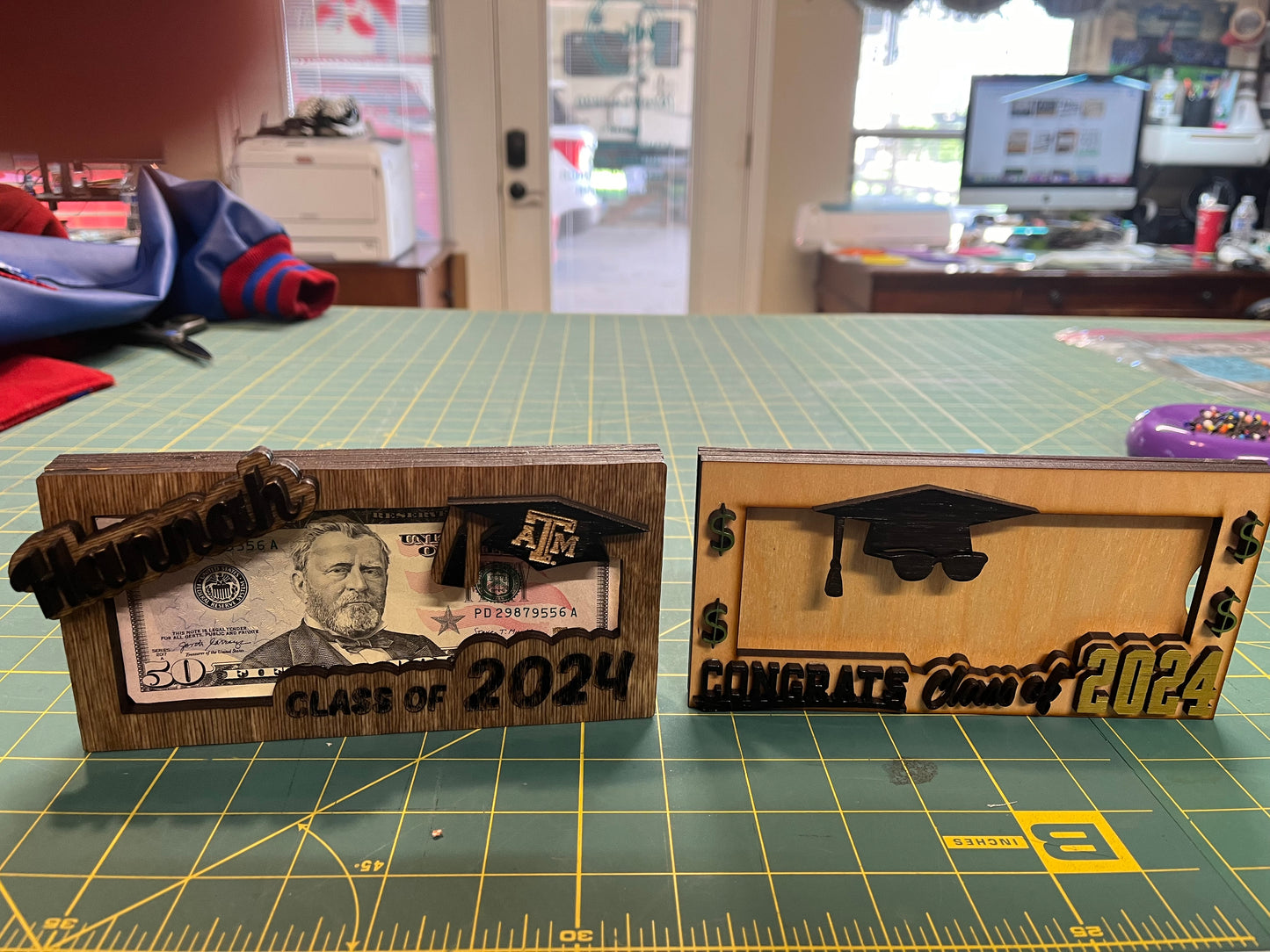 Grad Money Holder