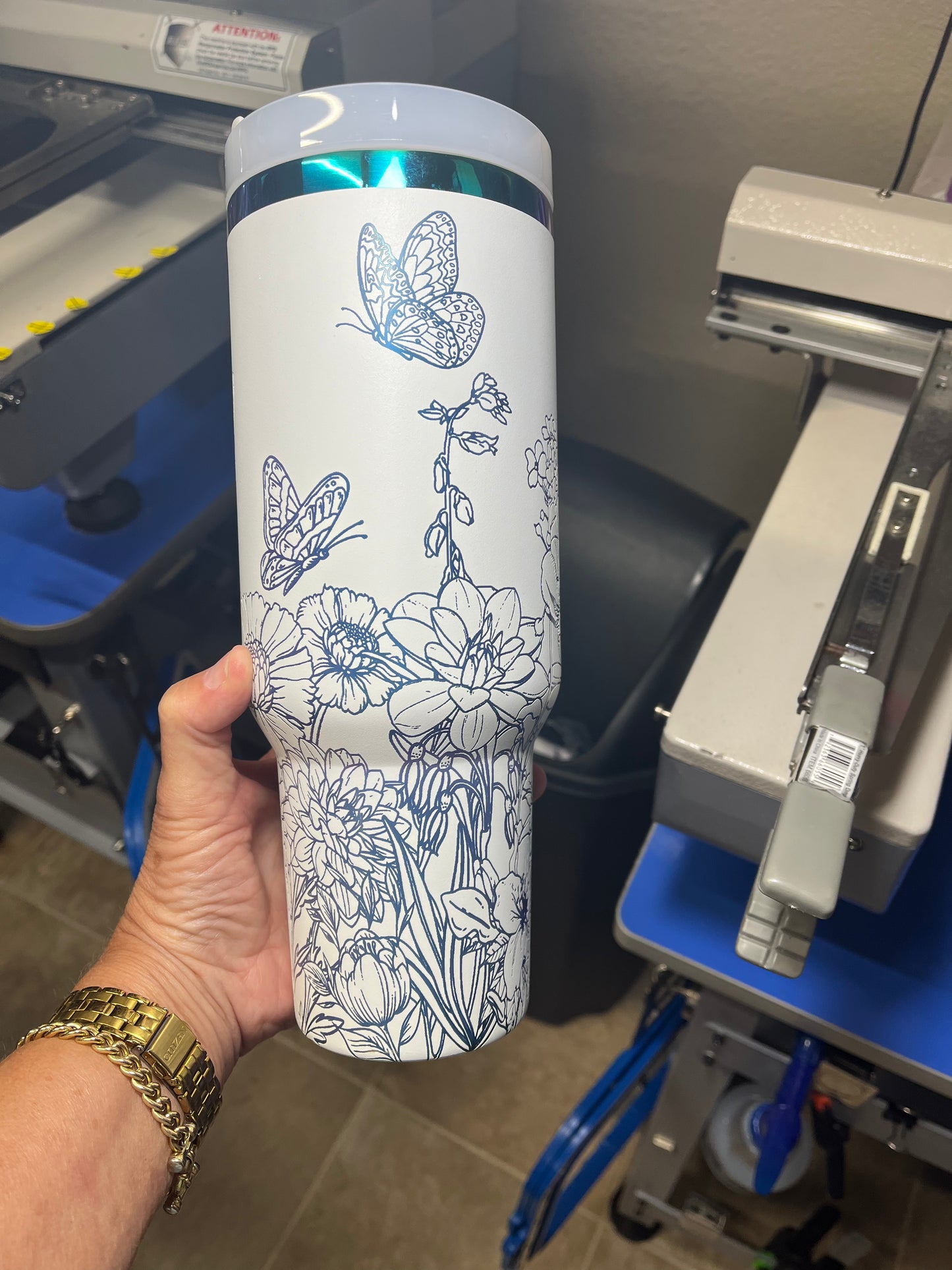 Rainbow Floral Butterfly 40oz