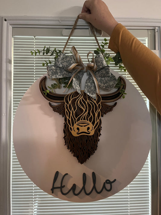 Highland Cow Round Sign