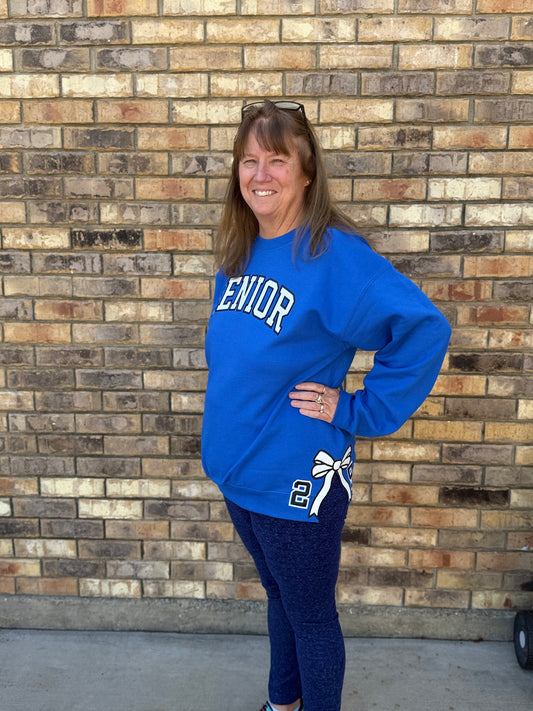 Senior with Sode Bows